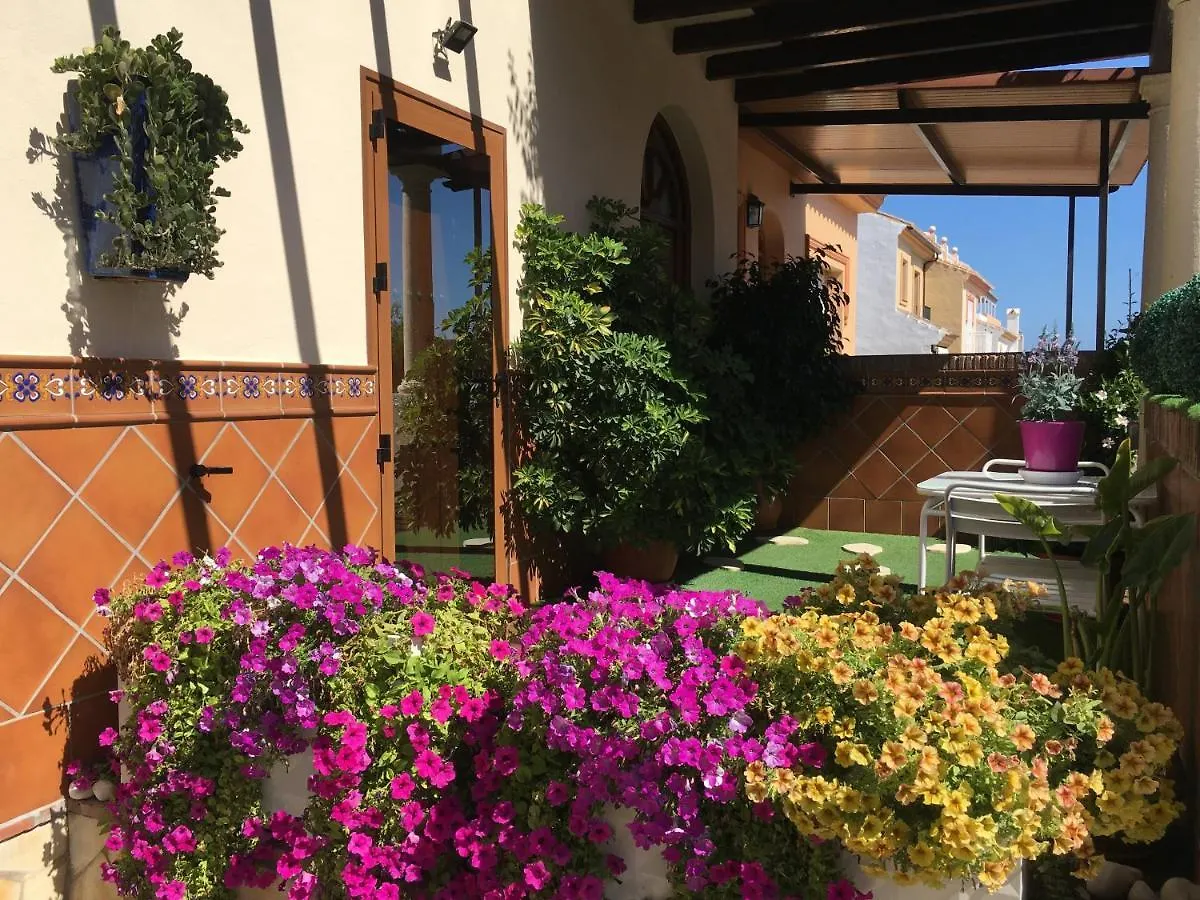 Apartment With Private Patio Fuengirola 0*,  España