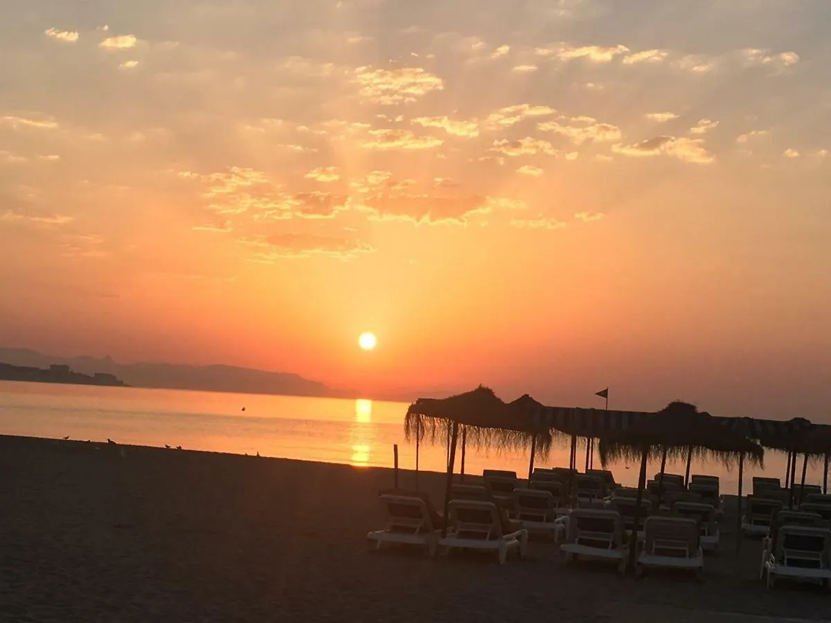 Apartment With Private Patio Fuengirola