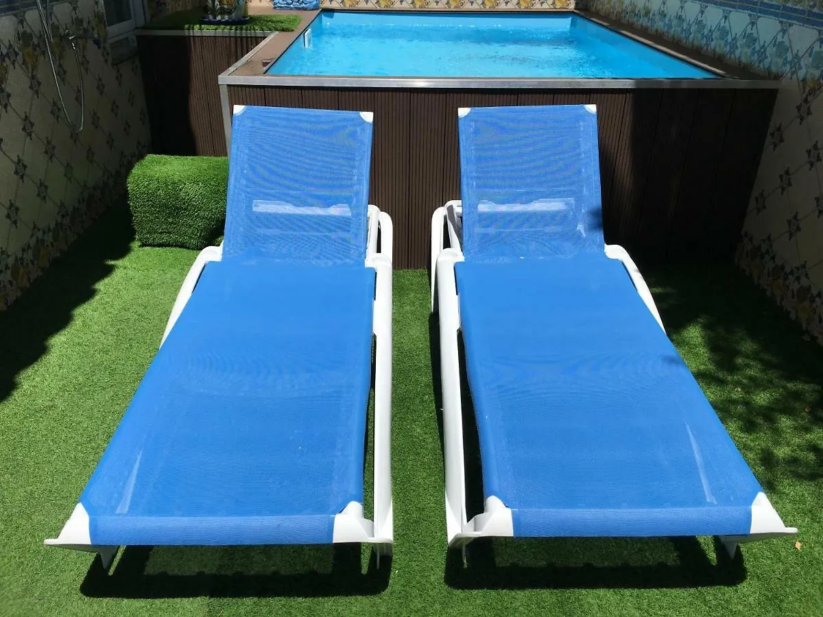 Apartment With Private Patio Fuengirola España