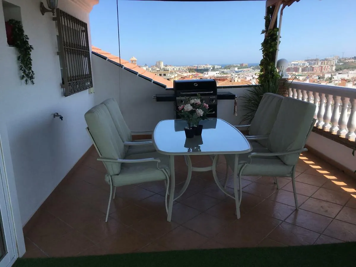 Apartment With Private Patio Fuengirola España