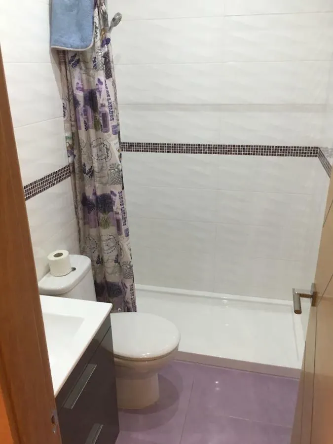 Apartment With Private Patio Fuengirola España