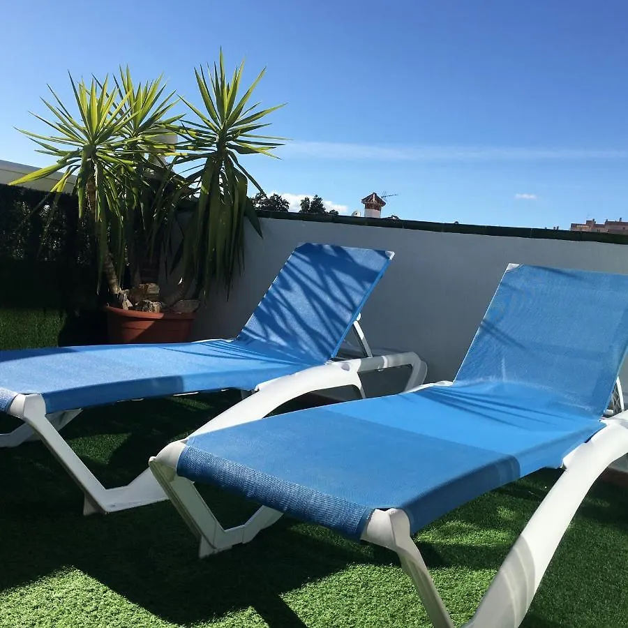 Apartment With Private Patio Fuengirola