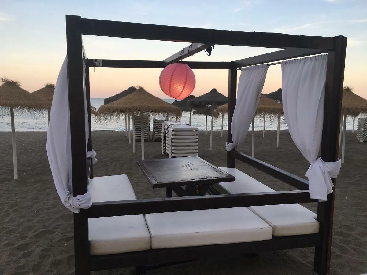 Apartment With Private Patio Fuengirola