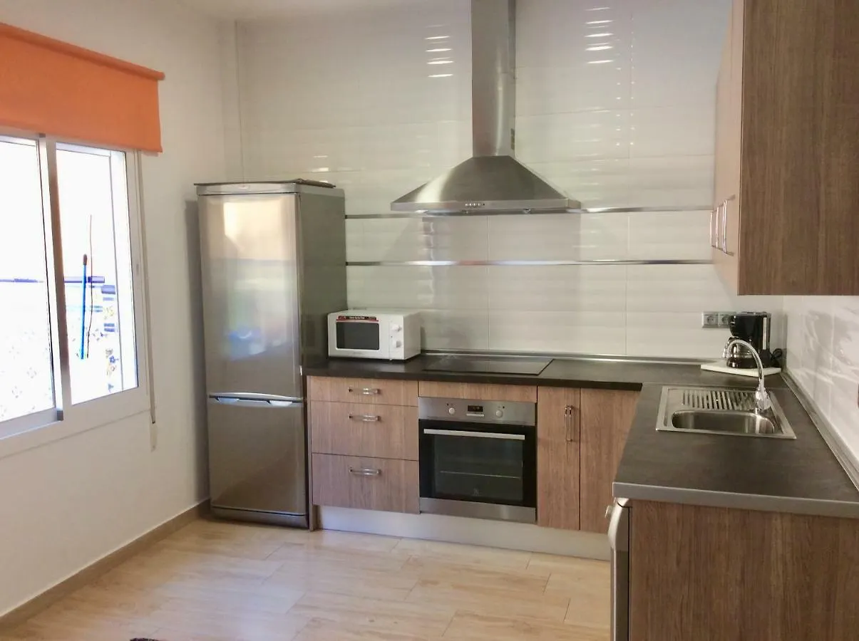 Apartment With Private Patio Fuengirola